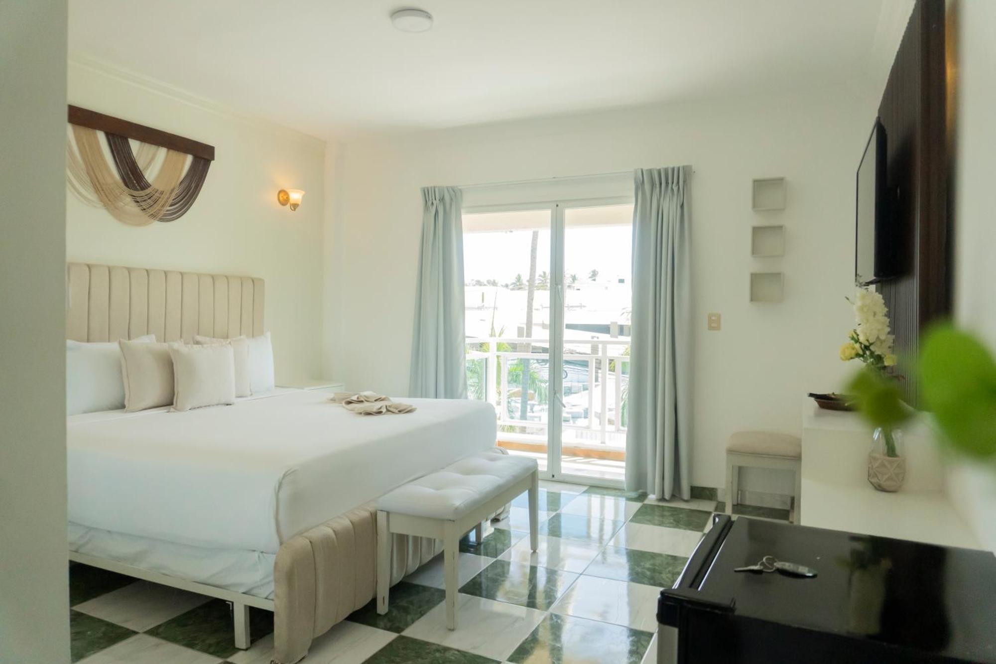 Green Coast Hotel Пунта Кана Екстериор снимка