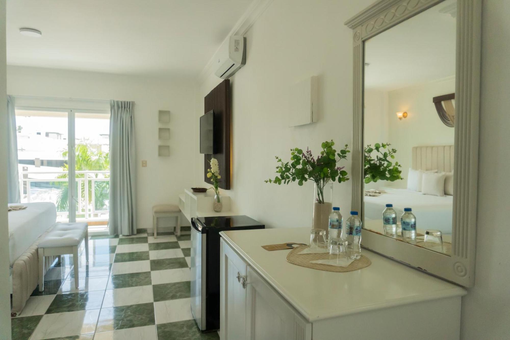 Green Coast Hotel Пунта Кана Екстериор снимка